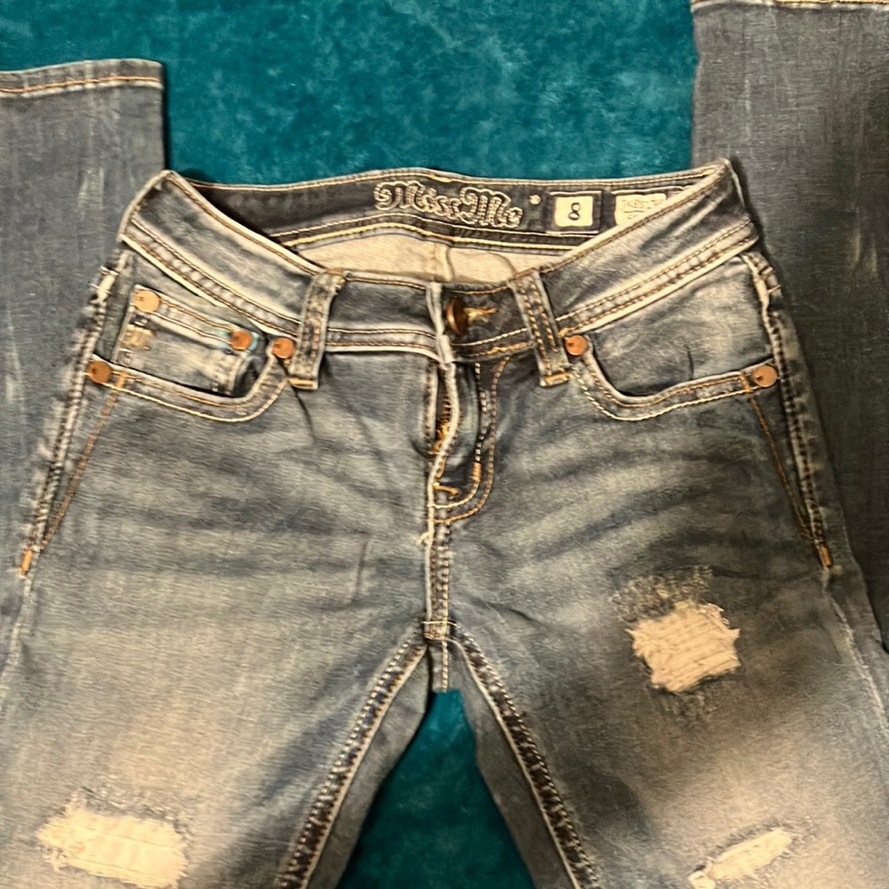 Kids miss me jeans size 8 only worn once.